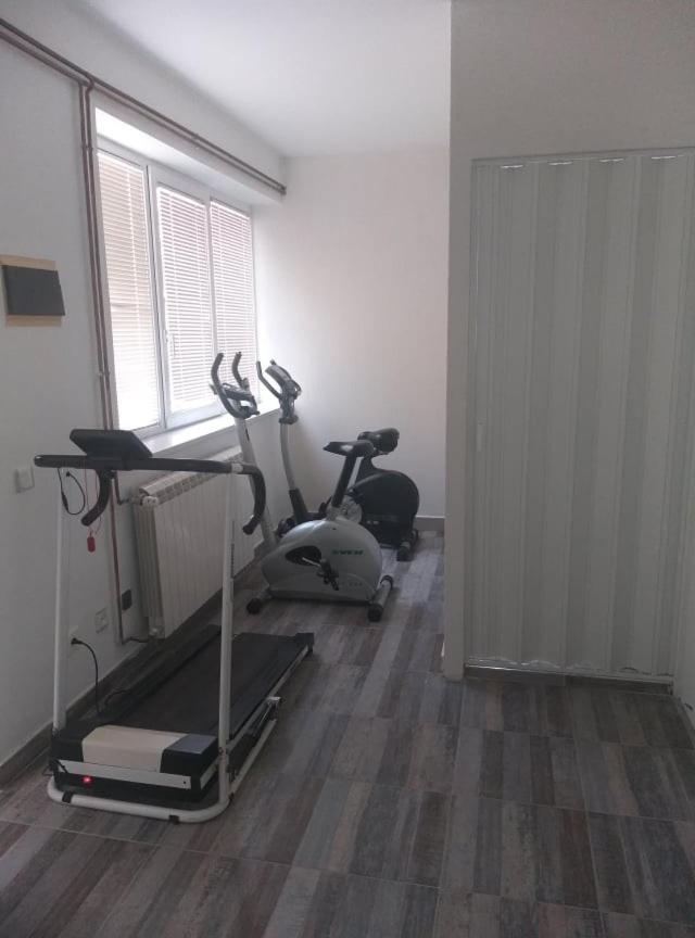 Lux Apartmani Nikola Vrnjacka Banja Exterior photo